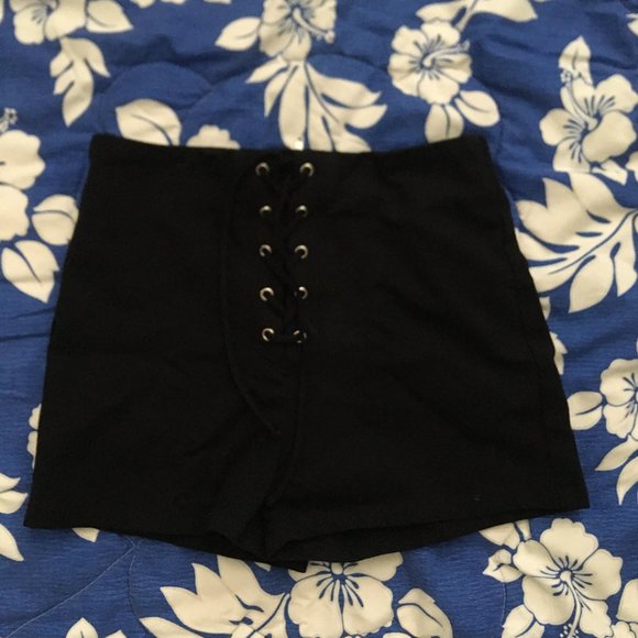 High Waisted Shorts - Picture 1 of 2
